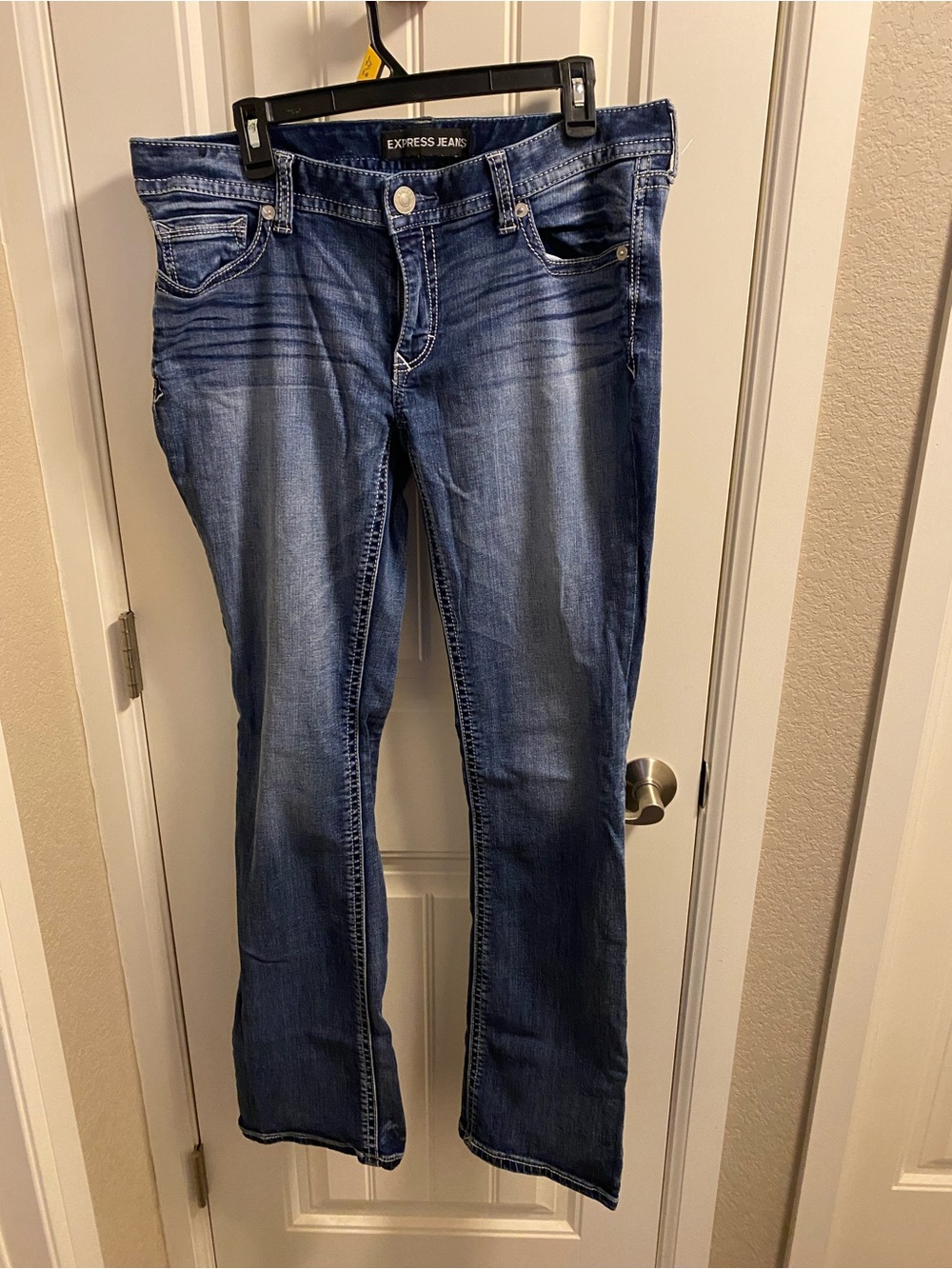 Express Jeans 12 L Barely Boot Cut Stella Low Rise Stretch Blue Denim Bootcut